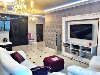 квартира за адресою Євгена Коновальця вул. (Щорса), 44а