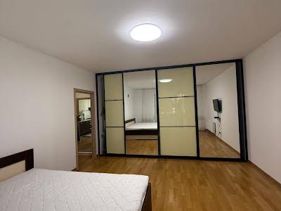 квартира за адресою Жасминова вул., 5б
