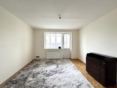 квартира за адресою Паркова вул., 18в