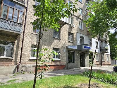 квартира за адресою Володимира Антоновича вул. (Свердлова), 49а