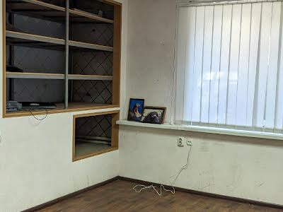 коммерческая по адресу Калиновая ул., 68