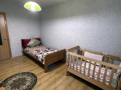 квартира по адресу Драгоманова ул., 42-А
