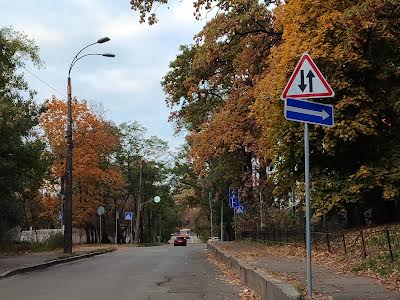 комерційна за адресою Київ, Львівська, 59-А