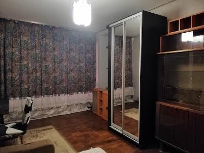 квартира по адресу Князя Романа Мстиславича ул. (Генерала Жмаченка), 8