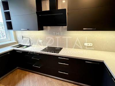 квартира за адресою Шота Руставелі вул., 27