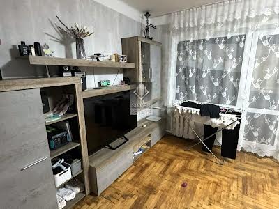 квартира за адресою Деповська вул., 83