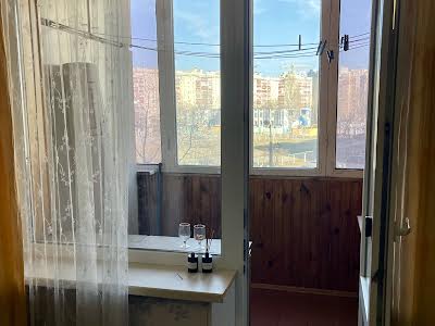 квартира за адресою Леоніда Бикова бульв., 8