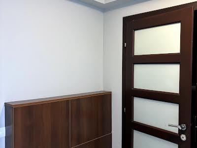 квартира за адресою набережна Незалежності вул., 21