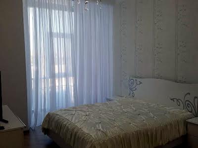 квартира за адресою Асташкіна вул. (Крива), 29