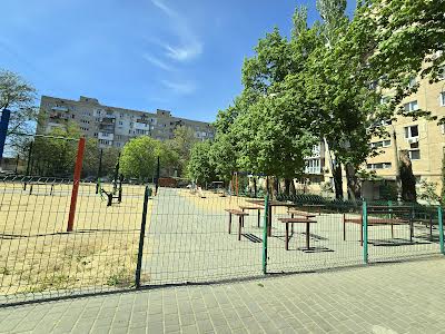 квартира за адресою Електронна вул., 70