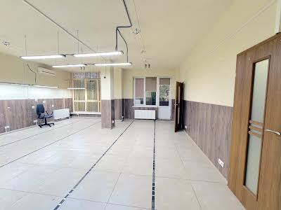 коммерческая по адресу Армейская ул., 8в