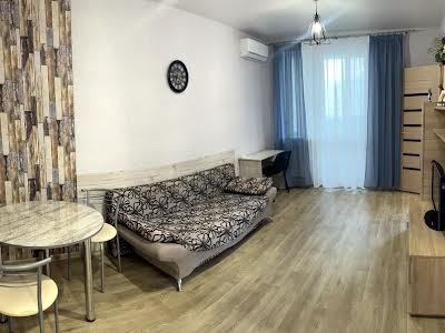 квартира за адресою Качанівська вул., 17