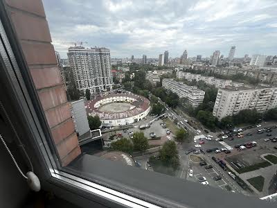 квартира за адресою Євгена Коновальця вул. (Щорса), 36-Б