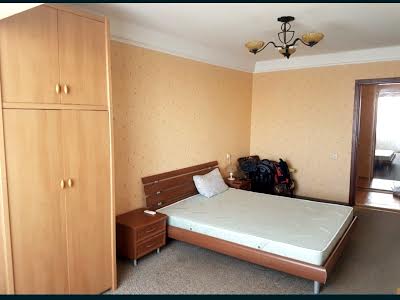 квартира по адресу Ольжича ул., 18-А
