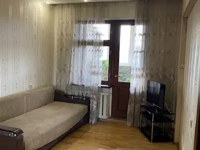 квартира за адресою Князя Володимира Великого просп., 116
