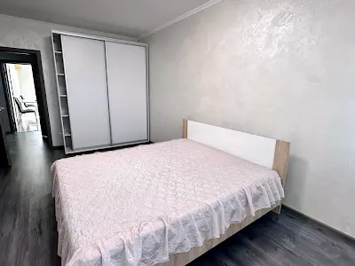 квартира за адресою Бориса Гмирі вул., 20