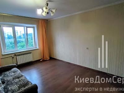 квартира за адресою Автозаводська вул., 71