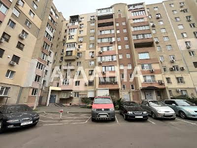 квартира за адресою Сахарова вул., 24