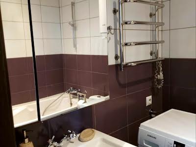 квартира за адресою Лесі Українки вул., 1