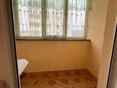 квартира за адресою Білозіра, 8