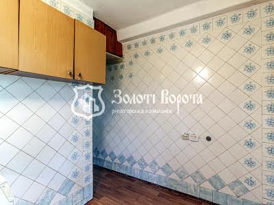 квартира за адресою Ореста Левицького вул. (Академіка Курчатова), 8