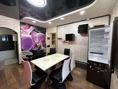 квартира по адресу Елизаветы Чавдар ул., 38