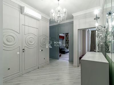 квартира по адресу Авиаконструктора Антонова ул., 26