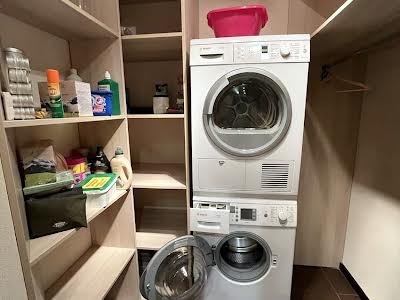 квартира за адресою Дегтярівська вул., 25А