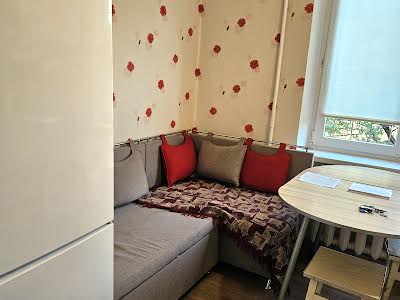 квартира за адресою Йорданська вул. (Лайоша Гавро), 3