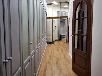 квартира за адресою Михайлівська вул., 24б