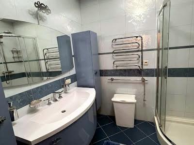 квартира по адресу Евгения Коновальца ул. (Щорса), 32Б