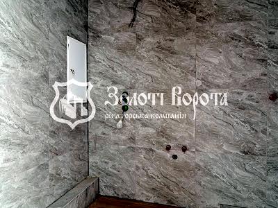 квартира за адресою Молодіжна вул., 4