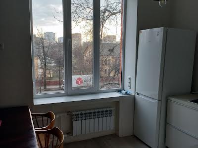 квартира по адресу Новодарницкая ул., 11