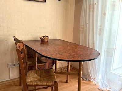 квартира за адресою Митрополита Василя Липківського вул. (Урицького), 32