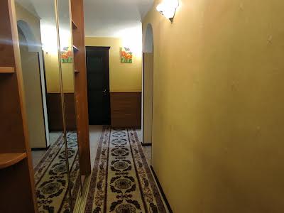 квартира по адресу Свободы просп., 30А