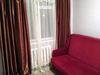 квартира за адресою Тополя-2 вул., 3
