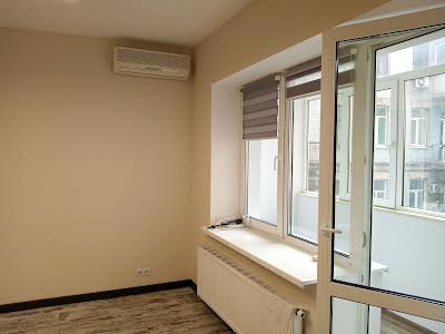 квартира по адресу Велика Васильківськп, 9/2