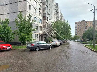 квартира за адресою Н'ютона, 44