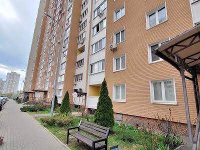 квартира за адресою Здолбунівська вул., 13