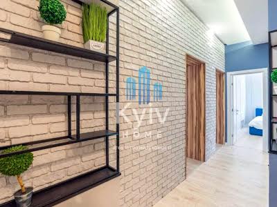 квартира по адресу Софиевская пл., 18