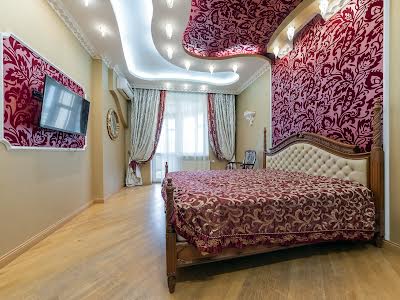 квартира за адресою Старонаводницька вул., 13