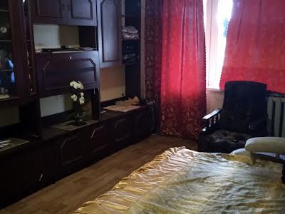 квартира за адресою Євгена Танцюри вул., 27