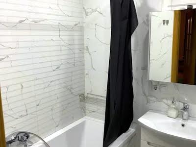 квартира за адресою Ованеса Туманяна вул., 8