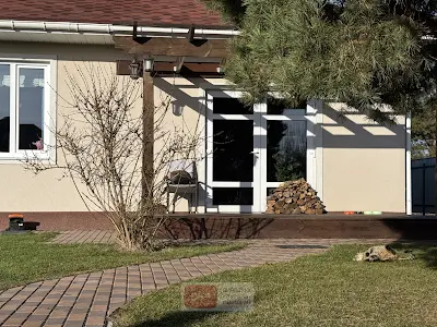 будинок за адресою Урожайна