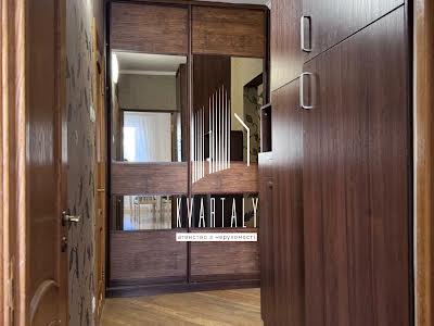квартира за адресою Федора Ернста вул., 8