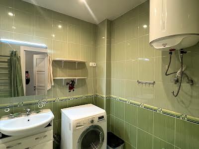 квартира за адресою Драгоманова вул., 1-К