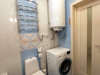 квартира за адресою Миру вул., 7