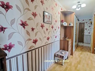 квартира за адресою Янтарна вул., 40
