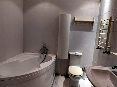квартира за адресою Одеса, 10-го Квітня пл., 33б