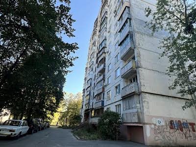 квартира за адресою Юри Гната вул., 14в